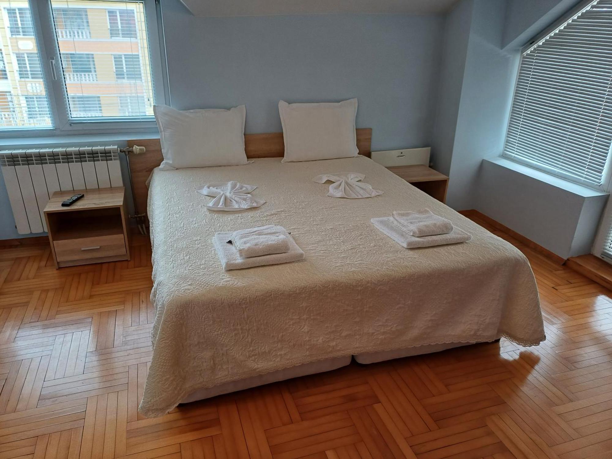 Guest Rooms Deva ブルガス エクステリア 写真