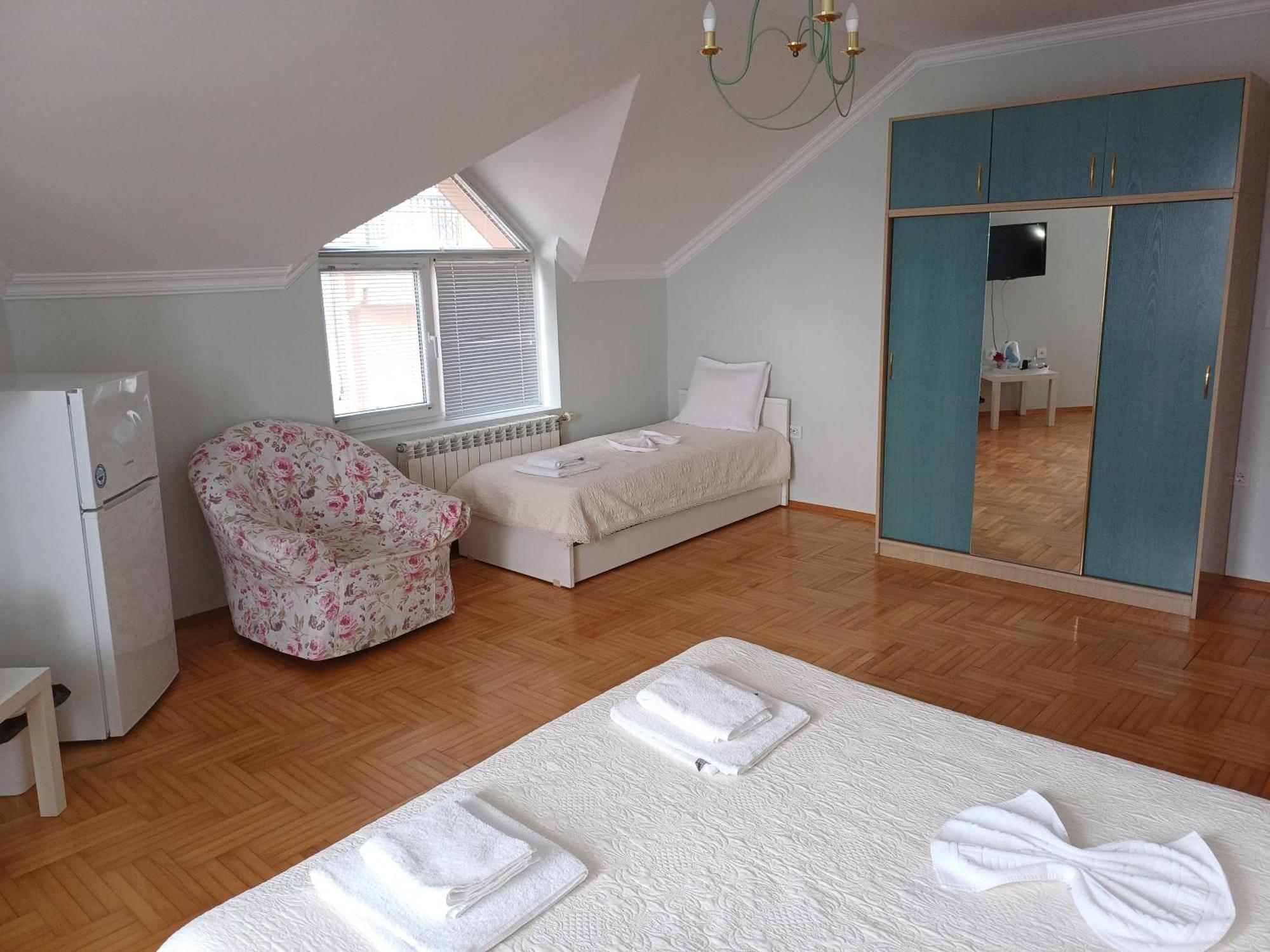 Guest Rooms Deva ブルガス エクステリア 写真