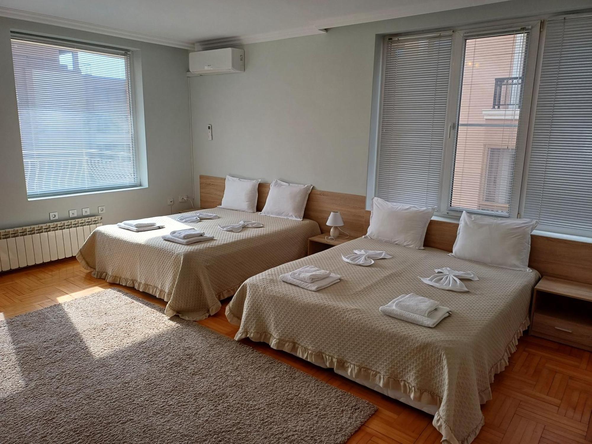 Guest Rooms Deva ブルガス エクステリア 写真